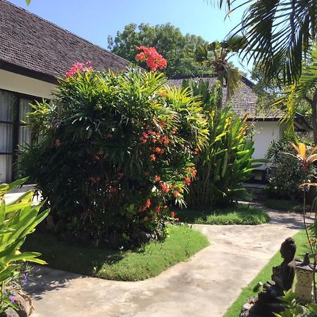 Taman Dewi Sri Villa Et Bungalow Pemuteran Εξωτερικό φωτογραφία