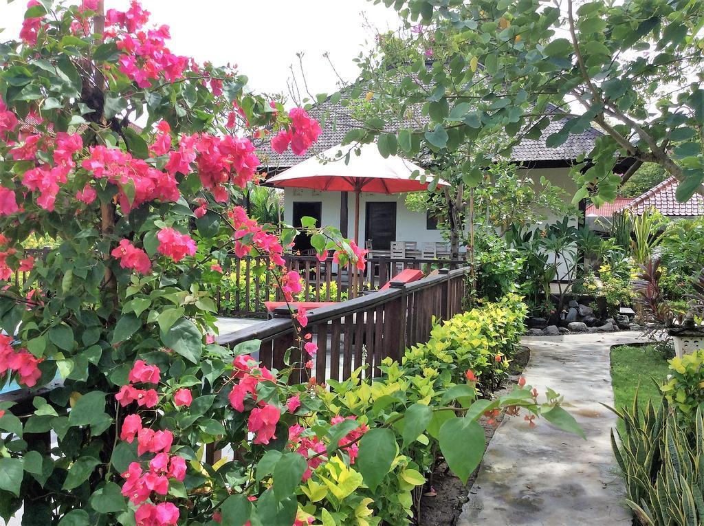 Taman Dewi Sri Villa Et Bungalow Pemuteran Εξωτερικό φωτογραφία